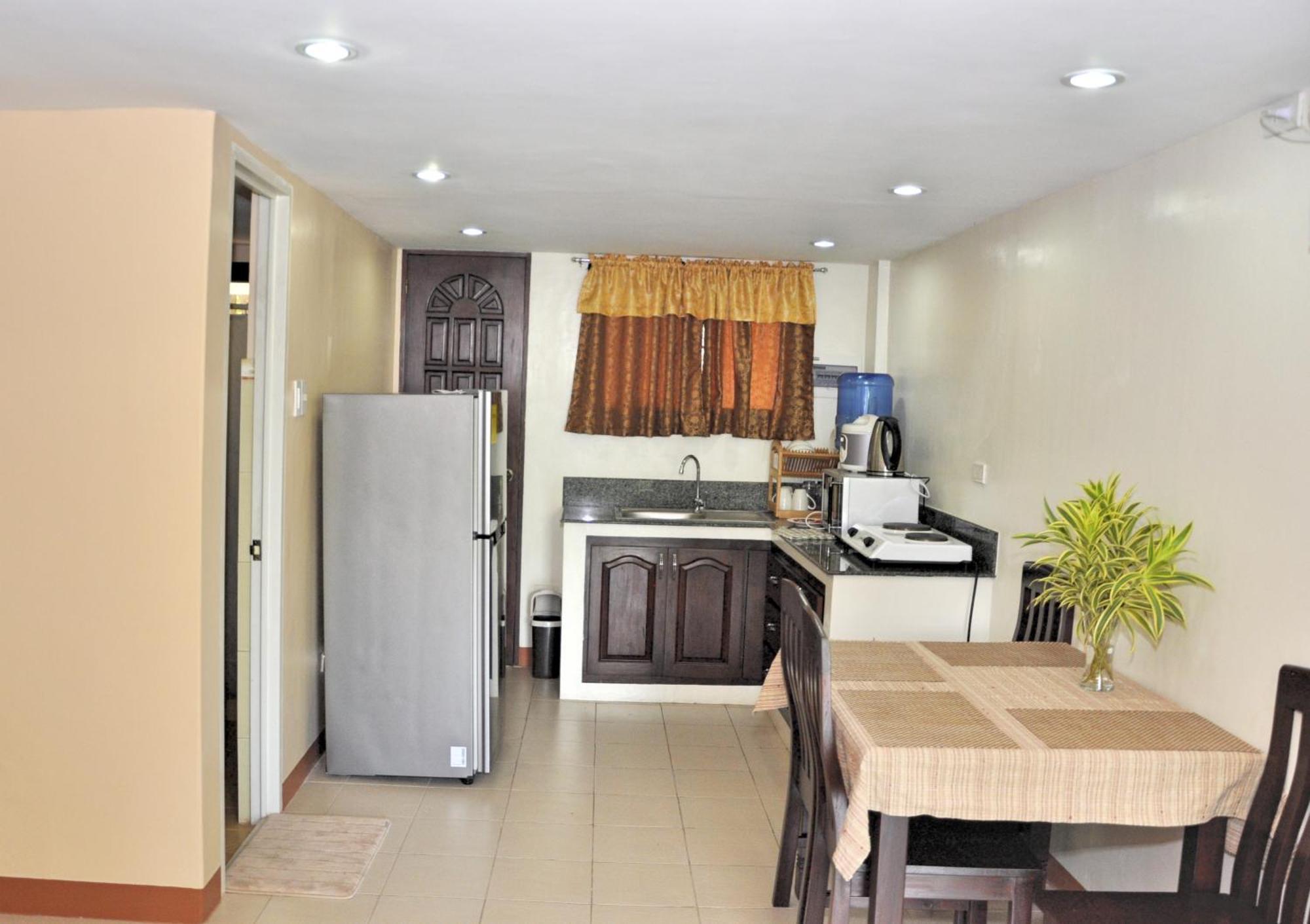 Pal-Watson Apartments Lapu-Lapu City Zimmer foto